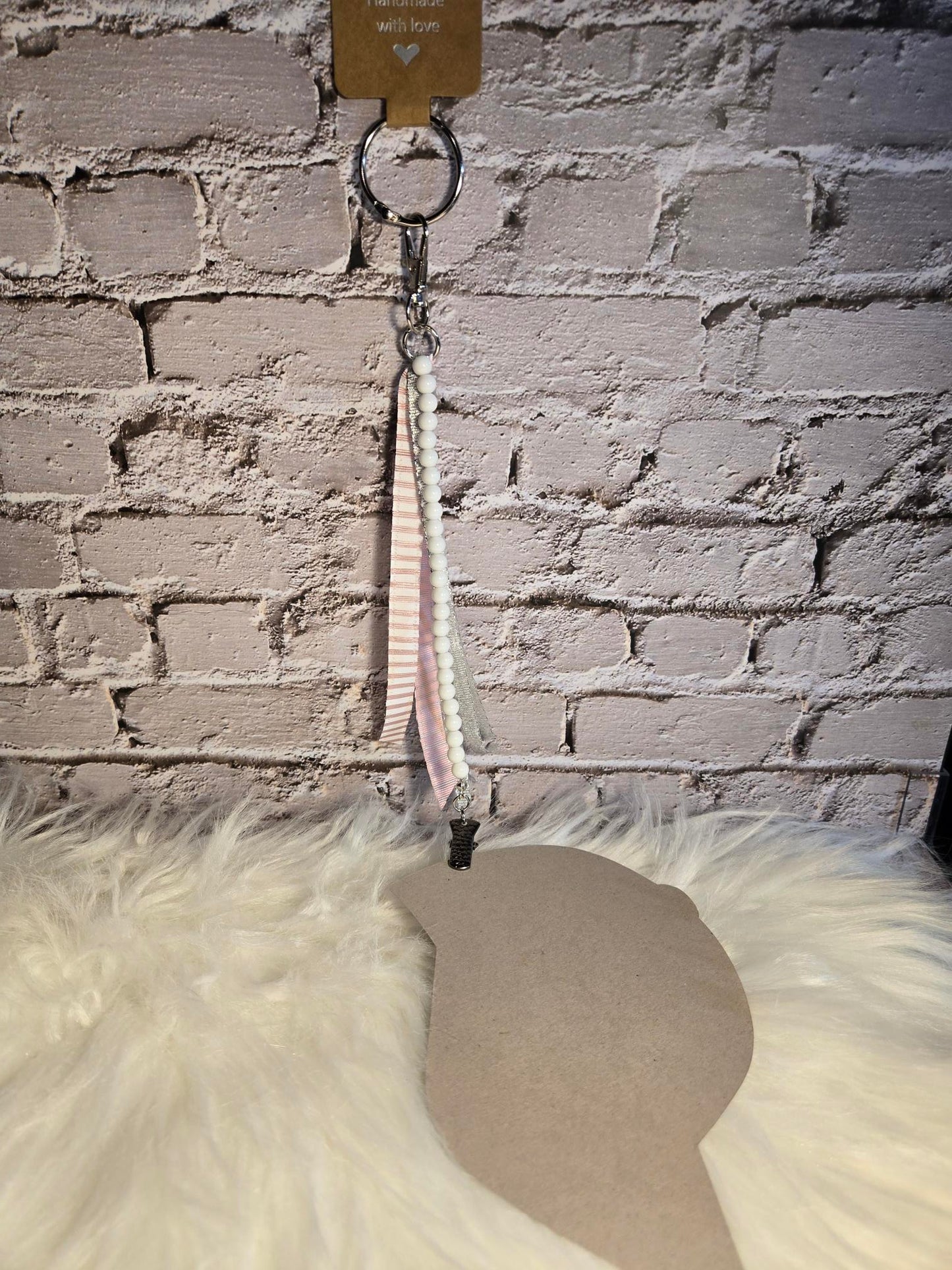 16003 - Hat Clips