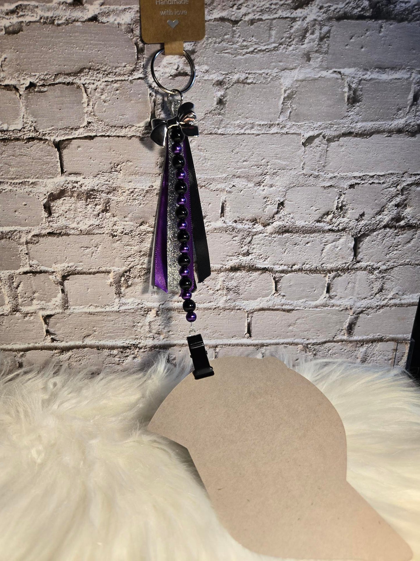 16008 - Hat Clips