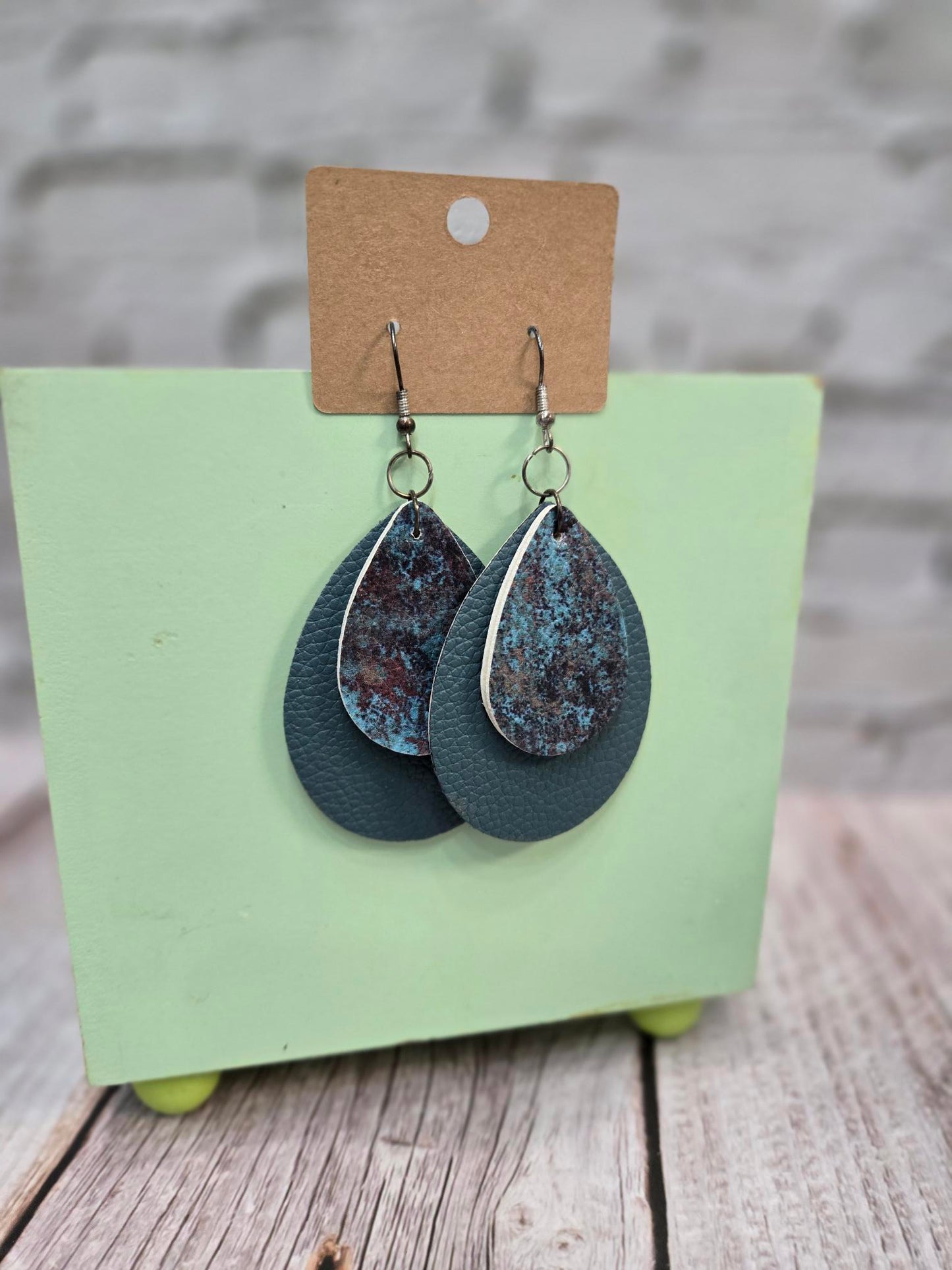Earrings - Item 6002