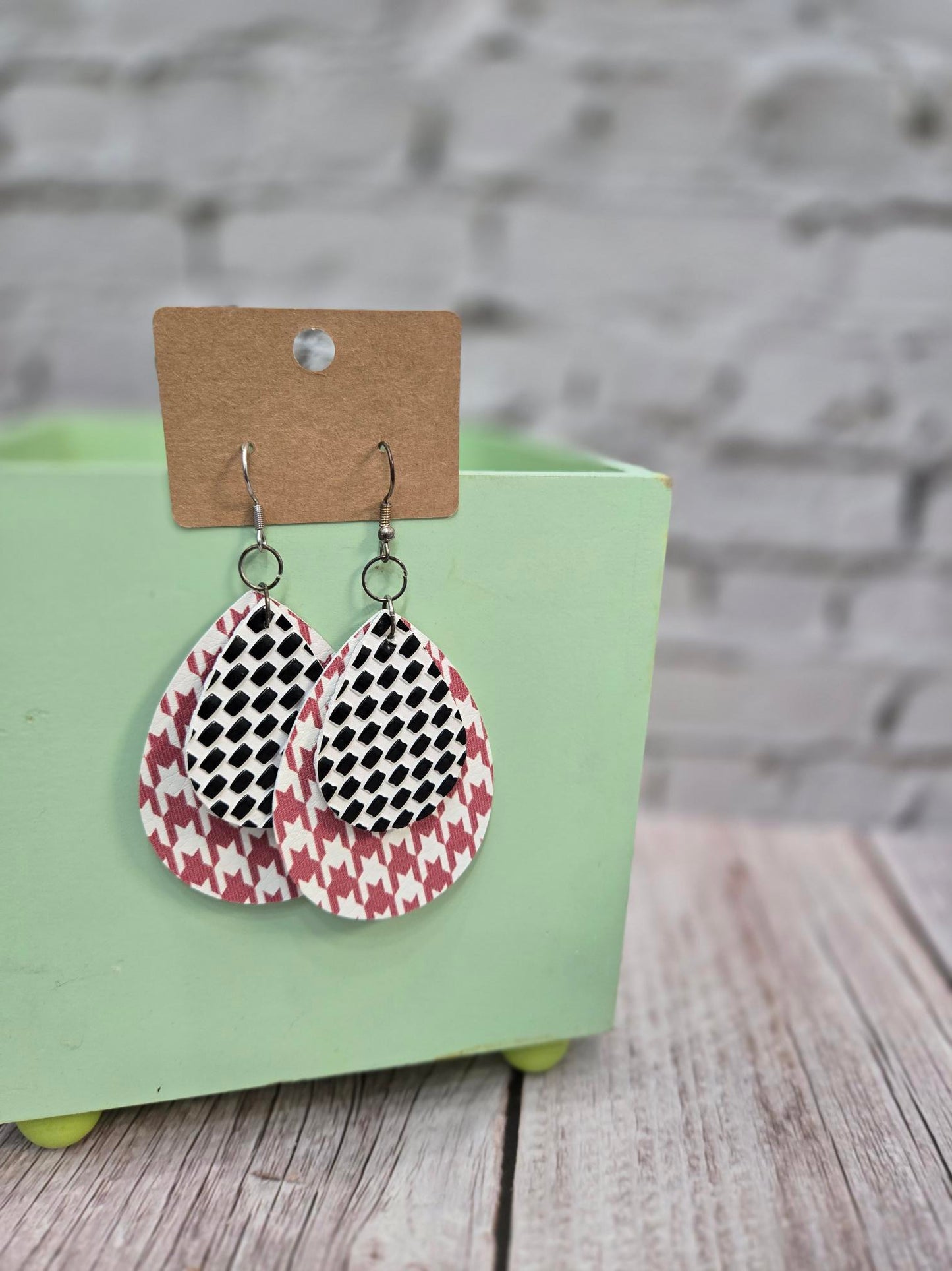 Earrings - Item 6026