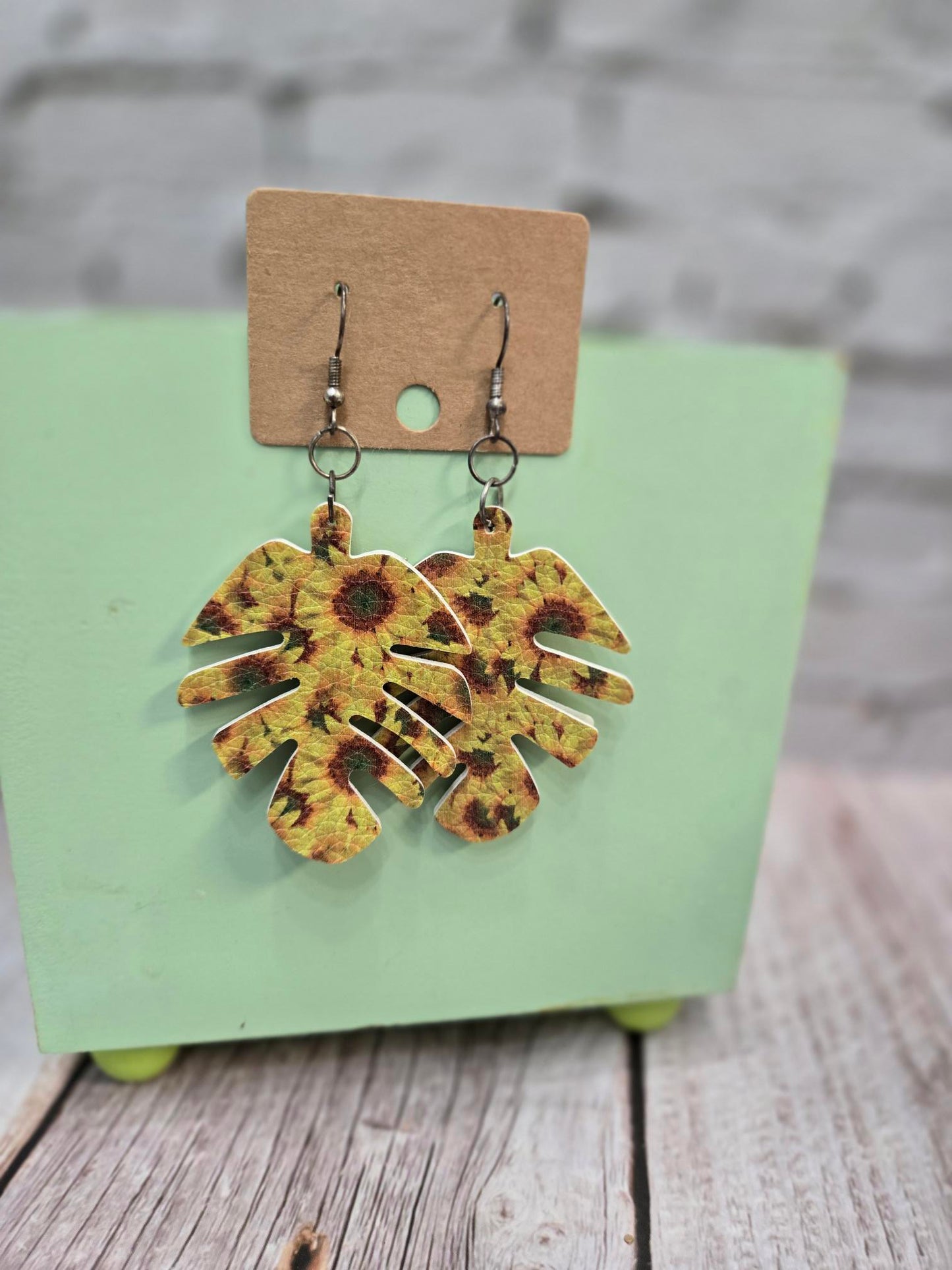Earrings - Item 6038