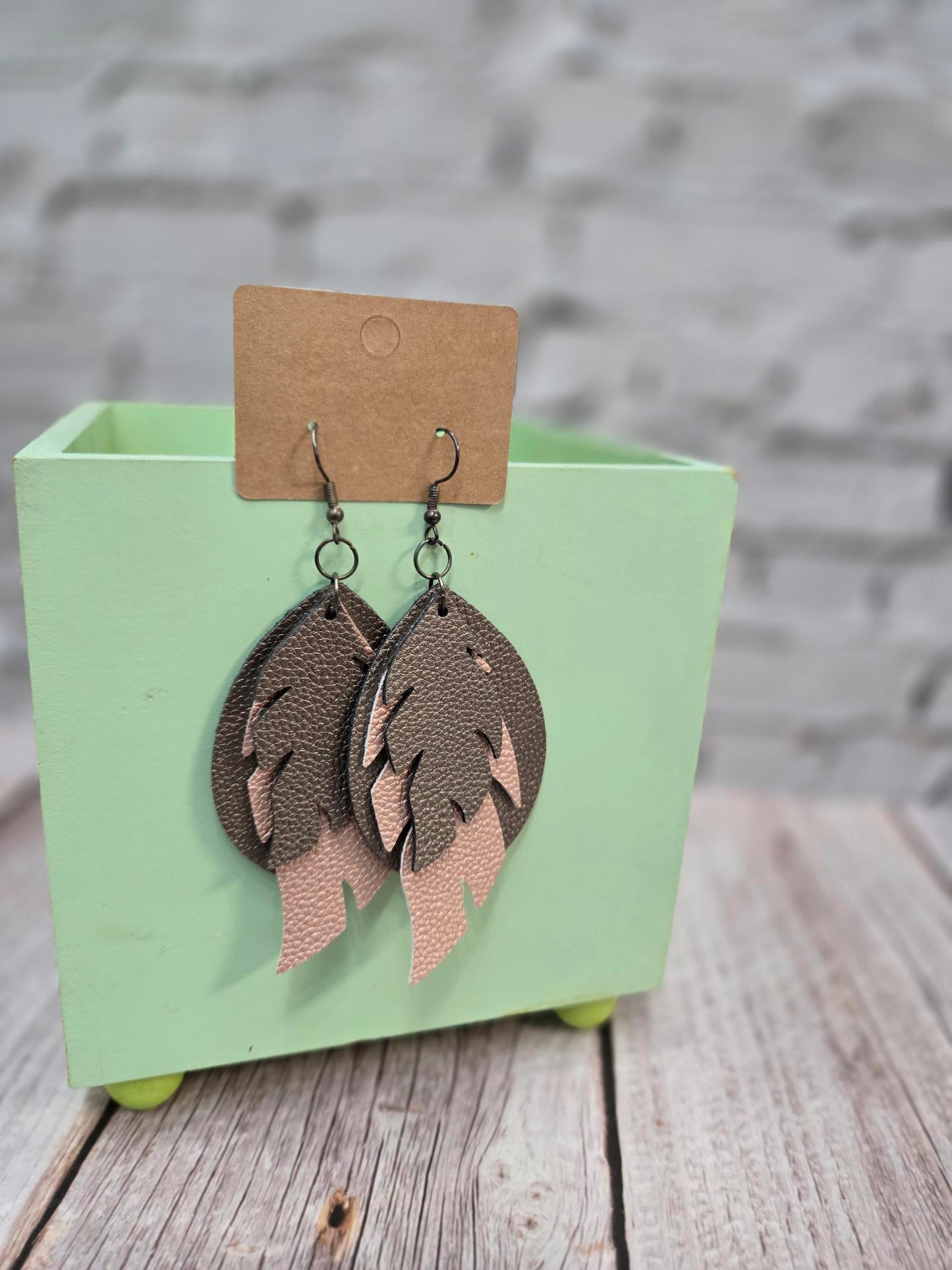 Earrings - Item 6073