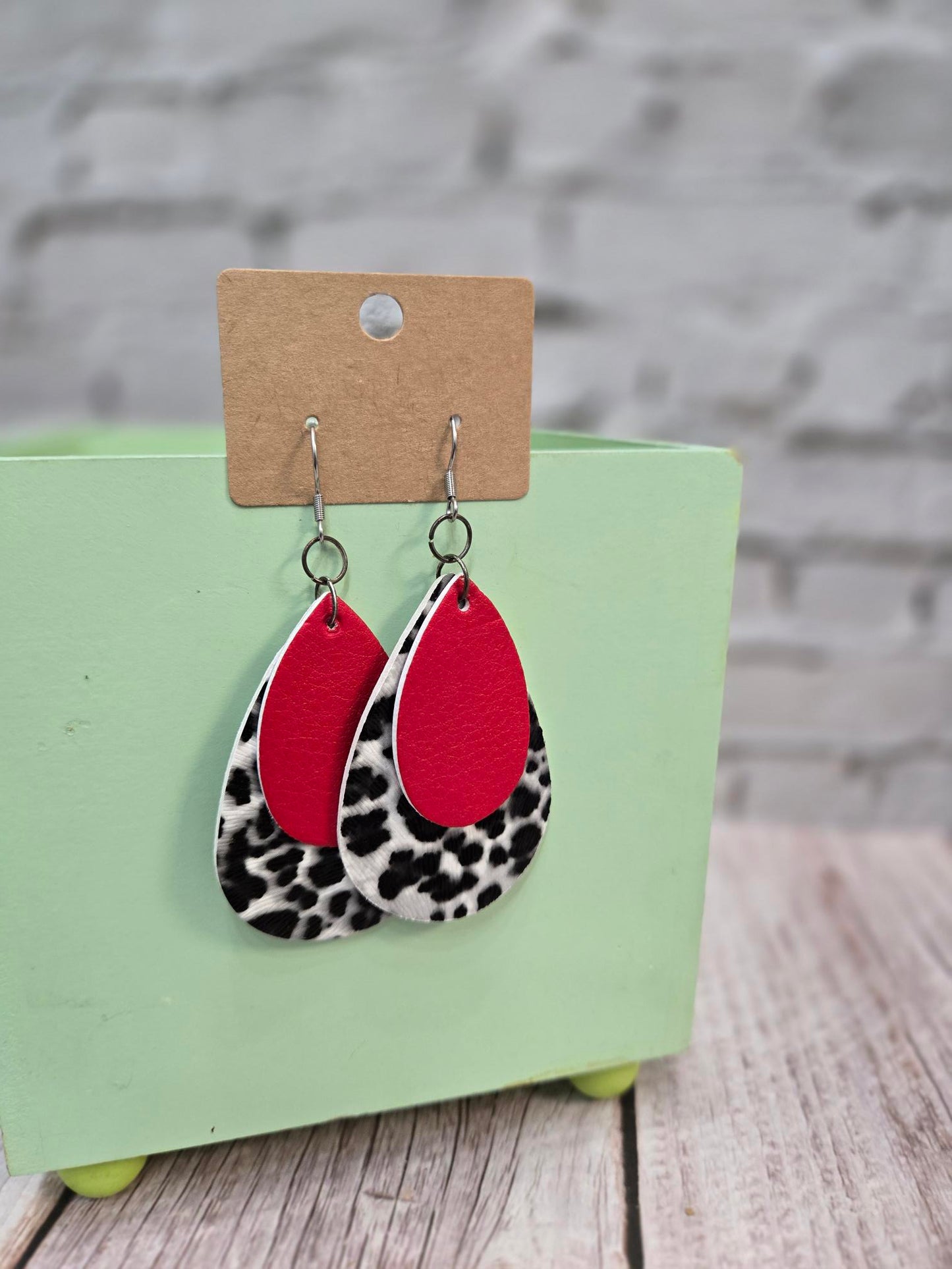 Earrings - Item 6093