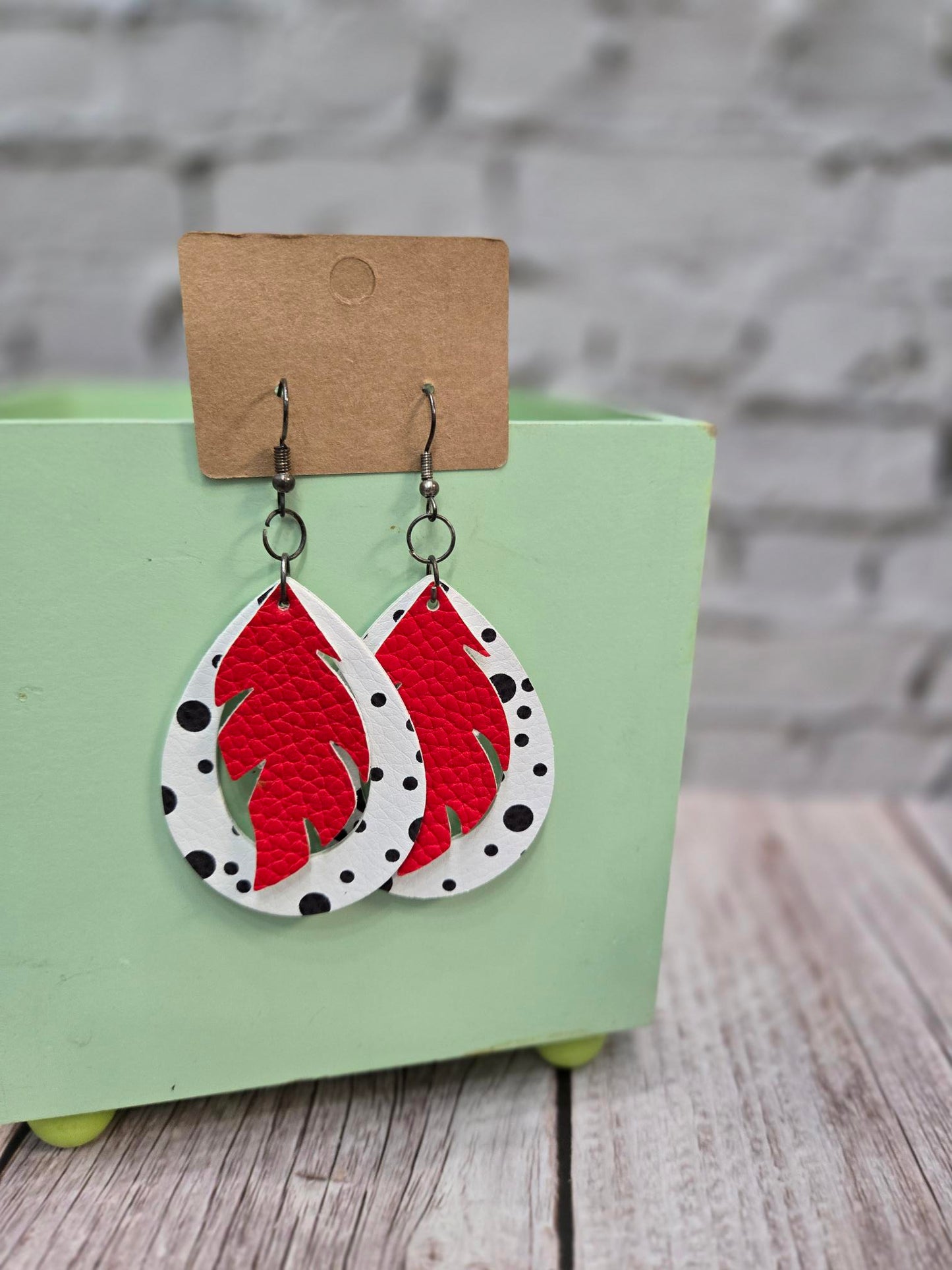 Earrings - Item 6029