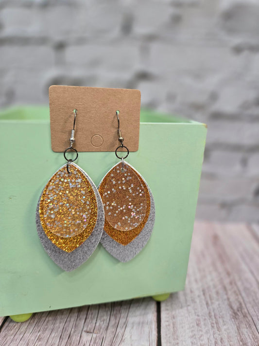 Earrings - Item 6032