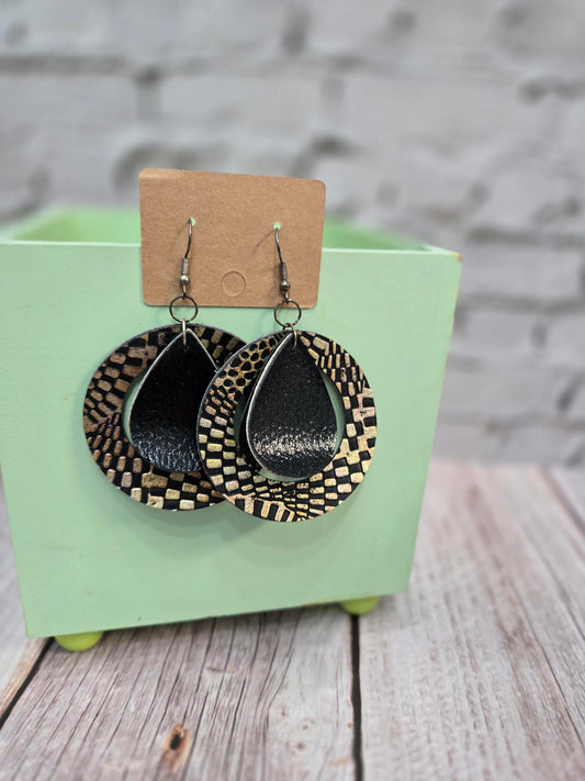 Earrings - Item 6037