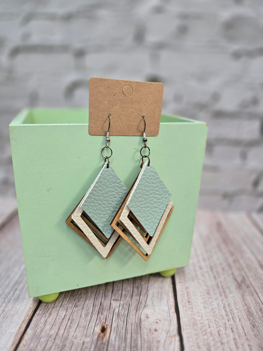 Earrings - Item 6071